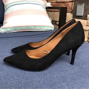 H&M black suede heels Like New 8.5